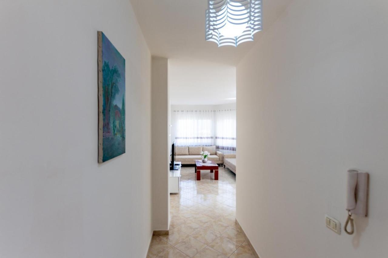 Spacious 2 Bedroom Apartment In Durres Beach Exteriér fotografie